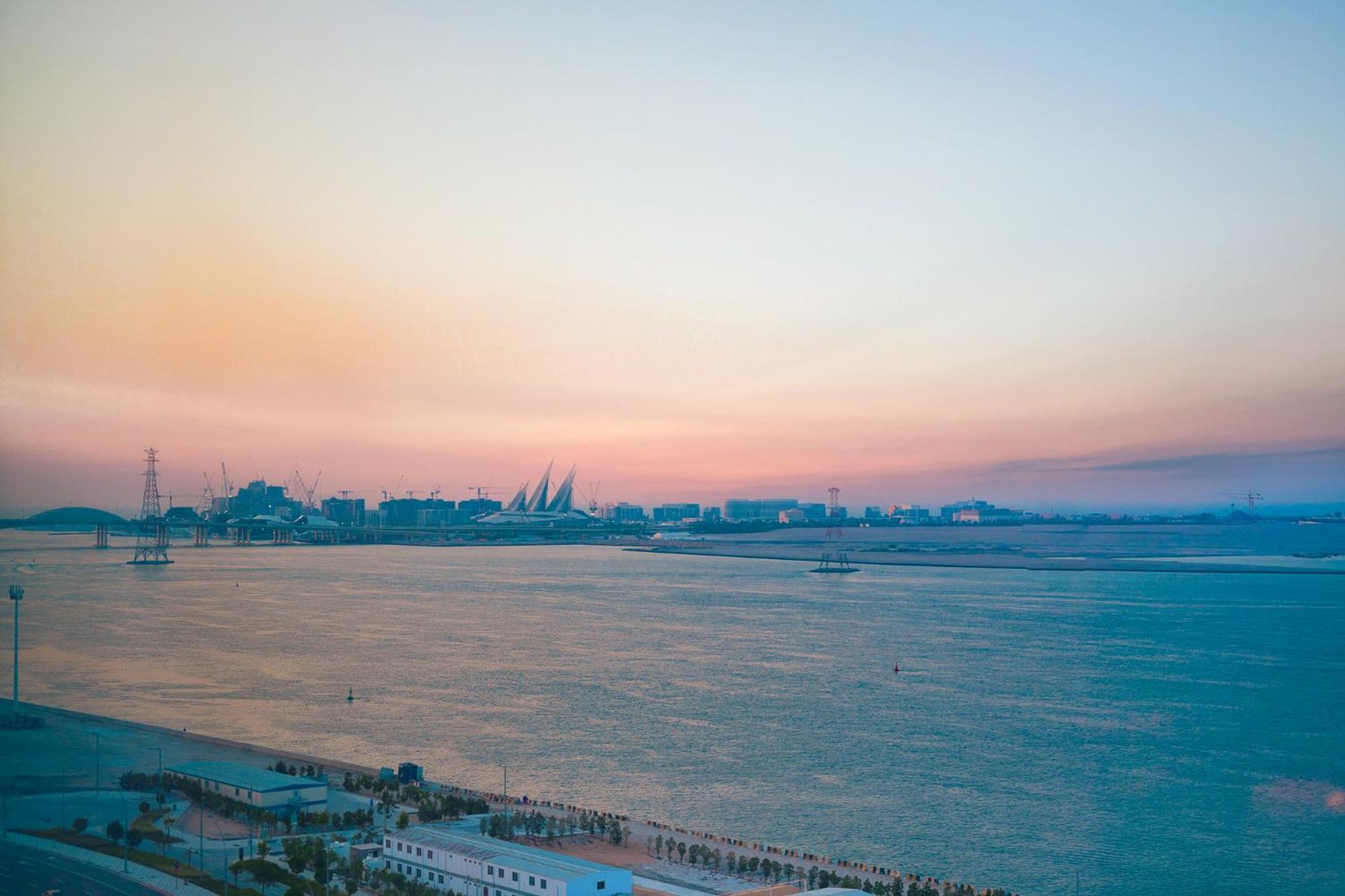 Voyage One Bedroom In Pixel Tower Abu Dhabi